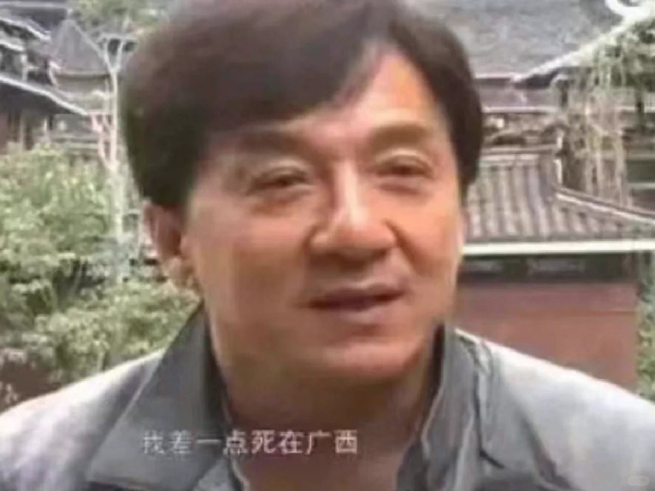 大家有没有这种带地名的截图或者表情包呀
想留着以后旅游打卡用
顺便也方便各位找图