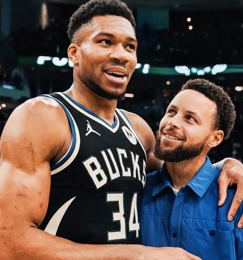 震惊！11月12日一大早NBA媒体就发出两条重要消息：

1，勇士梦想字母哥和库