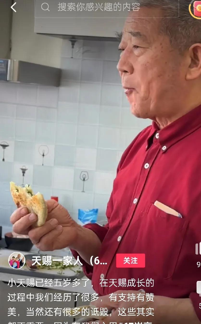 天赐爸爸面对镜头说出了心里话，为什么要坚持生下小天赐……
天赐爸爸对着镜头说，在