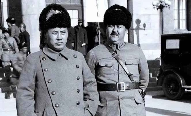 傅作义为什么不愿意率部南下当东南行政长官?

傅作义的计划是京津不守的话西撤绥远