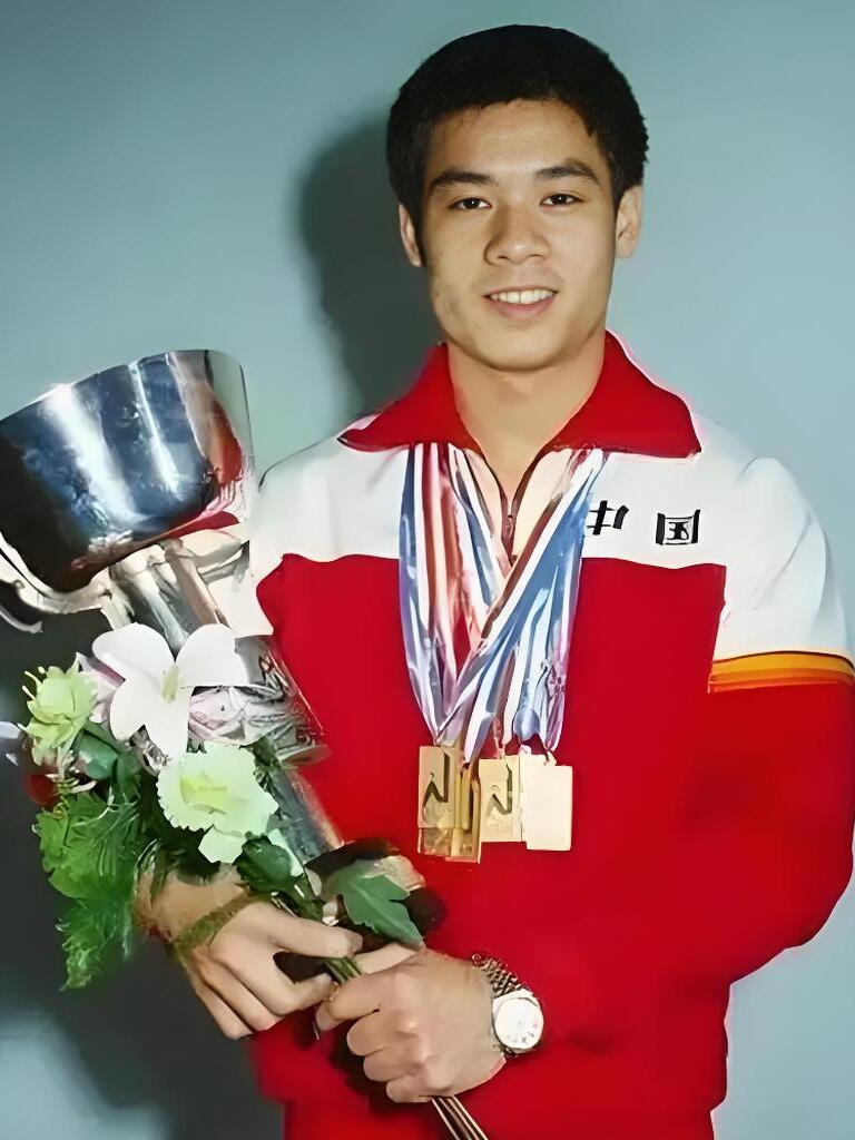 李宁岁月沧桑，精神永存，激励追梦人