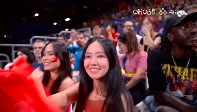 巴黎奥运会女排小组赛第三轮的比拼中，中国女排与老对手塞尔维亚进行对决，虽然蔡斌的