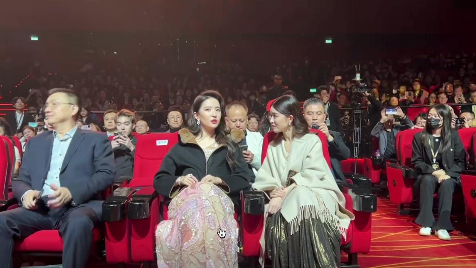 刘亦菲与井柏然首度携手，《南烟斋笔录》期待值拉满！