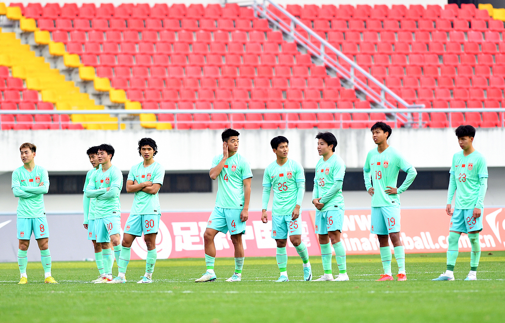 1-0，国足又赢了，完成了对伊朗的双杀！