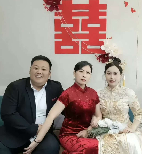 丈母娘这气质，比媳妇强太多了