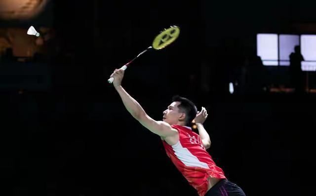 告别！国羽28岁世界冠军宣布退队，石宇奇难过，结束12年国手生涯