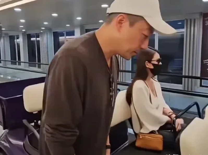 马筱梅终于坐不住，站出来为汪小菲发声了。
面对台媒采访，呼吁大家不要网暴汪小菲和