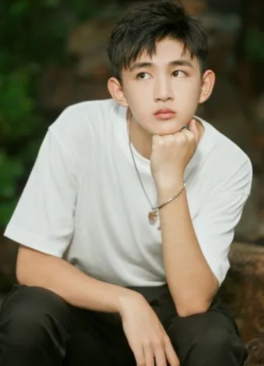 荣梓杉逆袭北电，实力证明梦想无惧质疑