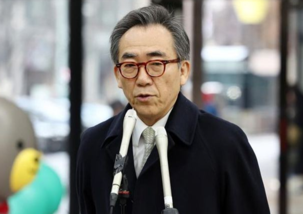 对川普的不满压不住了，日韩外长排队找上中方！