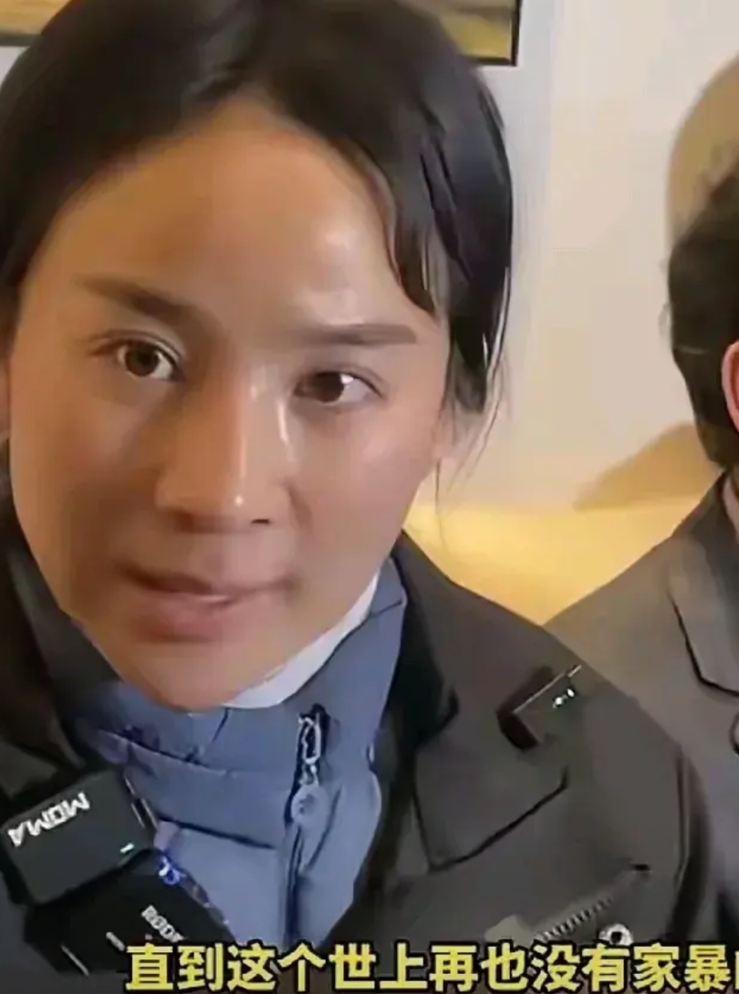 两年被家暴十六次，求助妇联、报警、起诉离婚多次，仍然没离成婚。
最终被渣男打的失