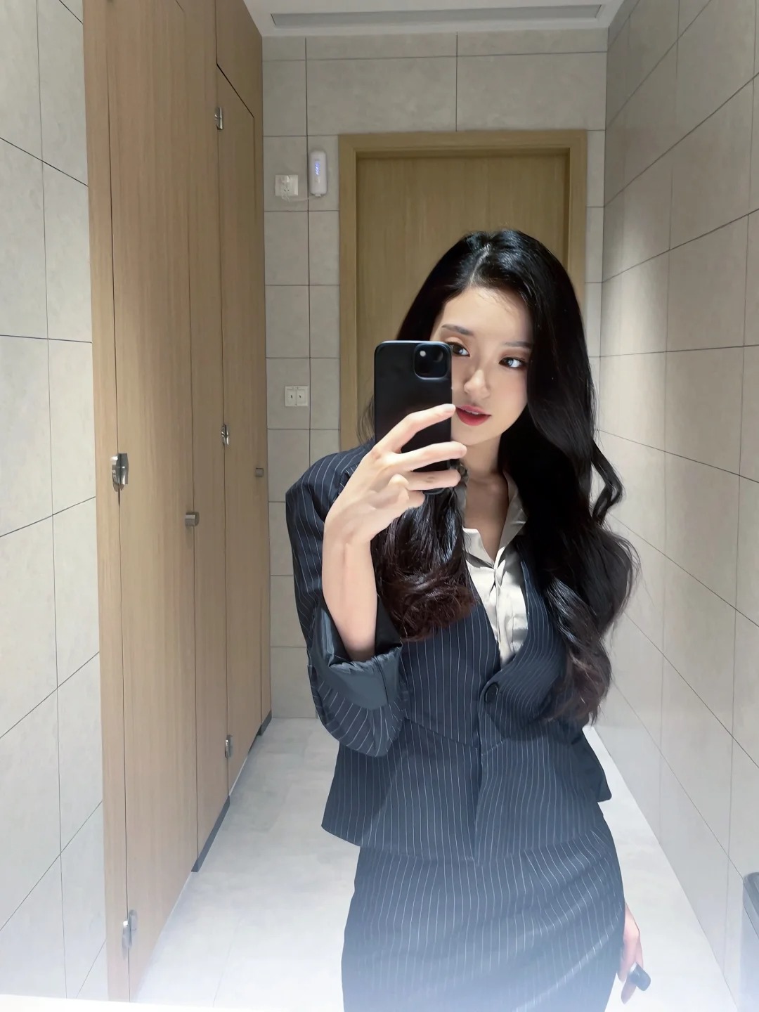 裁员的风还是吹到了管培生
走的不算太体面，在当天被通知lastday，坚持没有签