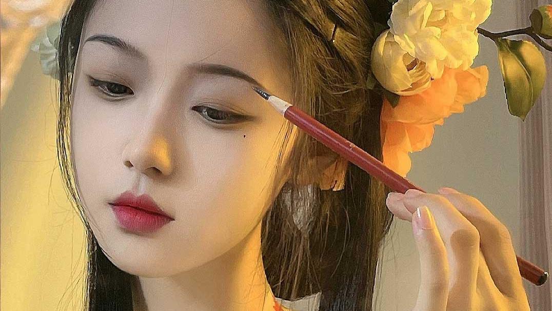 《当时明月在》短剧全集完整版大结局免费在线看，波澜壮阔的人生传奇！跟随主角在岁月中披荆斩棘，历经风云