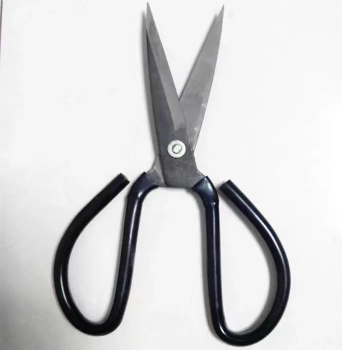 湖南永州，男子欲跟妻子同房，被妻子以下午要上班拒绝。要求无果后，男子扬言要跟妻子