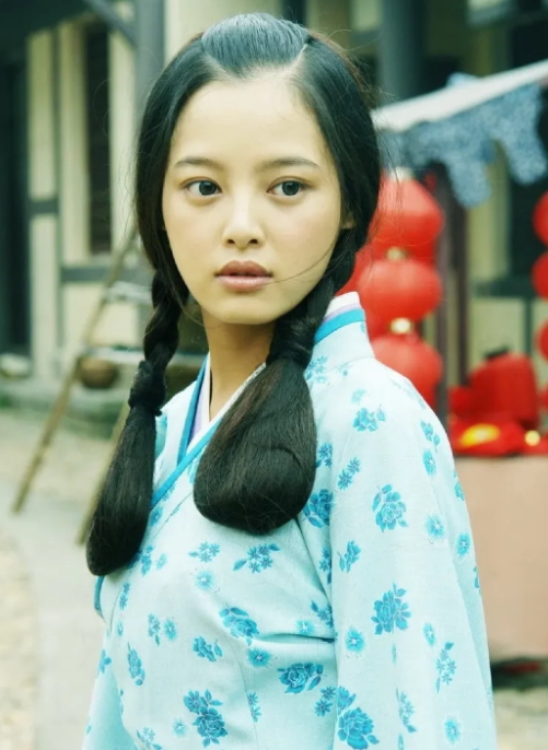 被骂“自大狂妄”，辛芷蕾究竟做了什么？