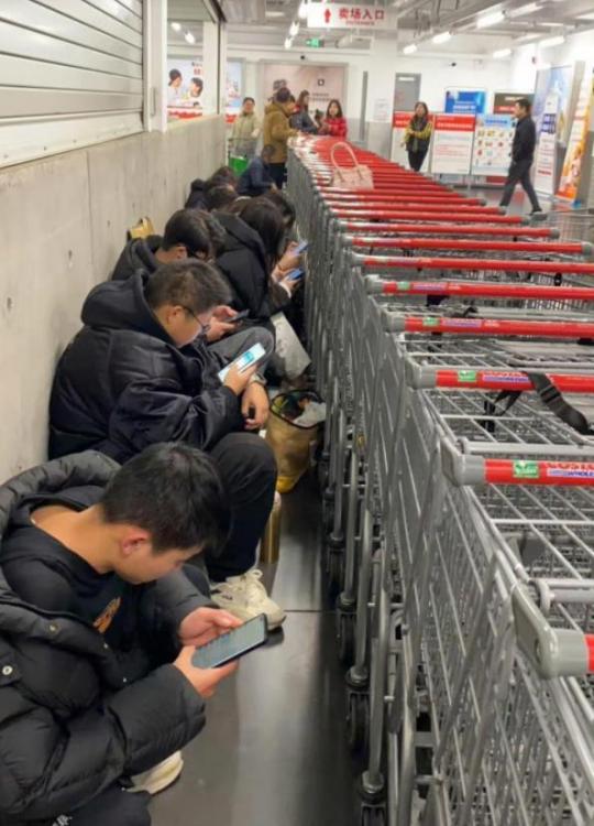 没想到去超市也变得这么卷