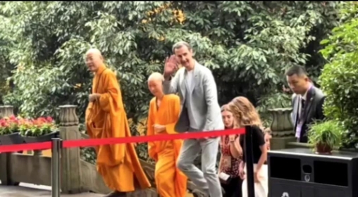 叙利亚的阿萨德大概率要流亡了，又少了一个