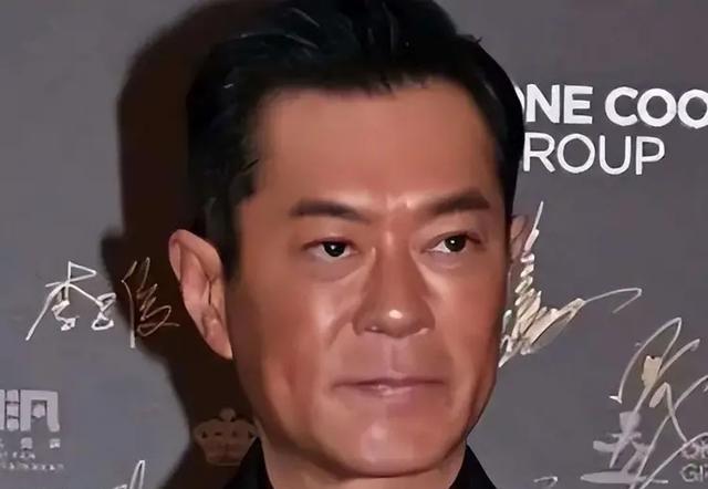 宁愿丑成“怪物”也要永葆青春，这7位明星早已整的“惨不忍睹”（十大明星整容失败）-第5张图片-九妖电影