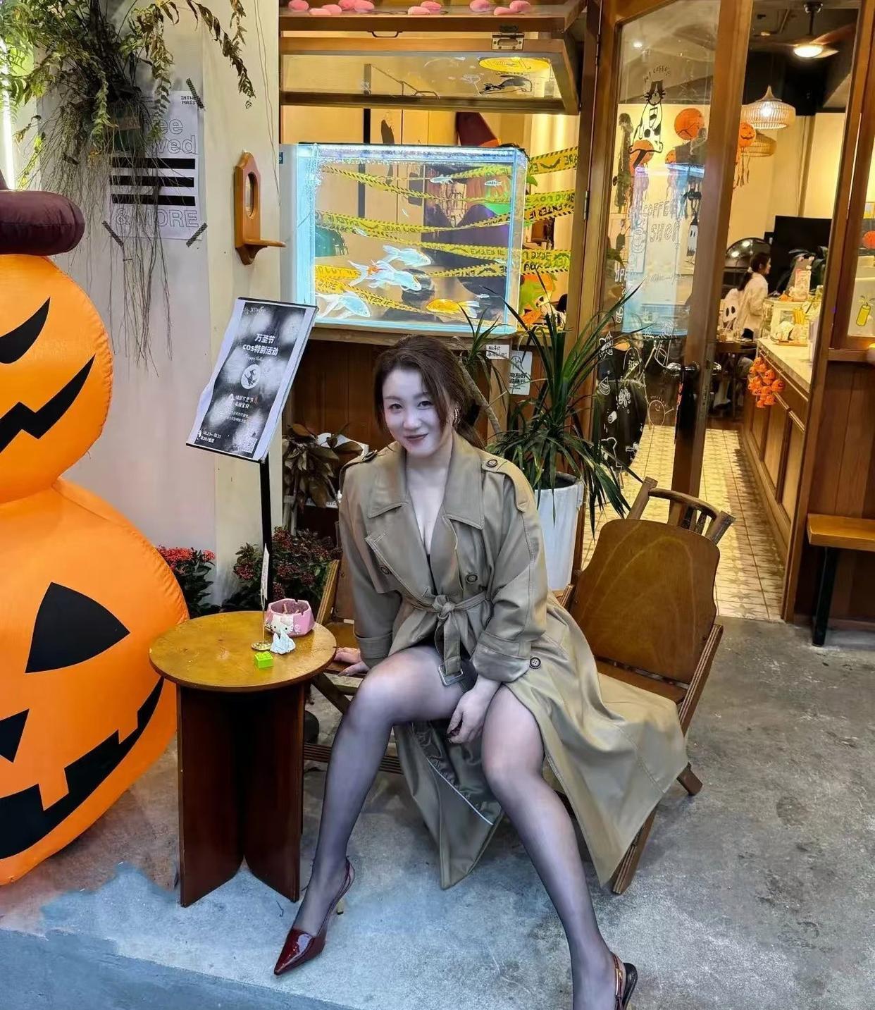 微胖的女人才有魅力，我的小男友居然说我胖[左捂脸][左捂脸]
