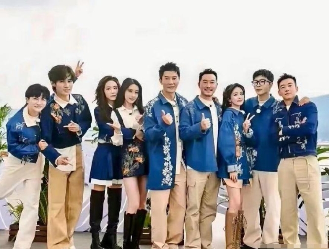 《奔跑吧》真是全员小心思，看鞋子