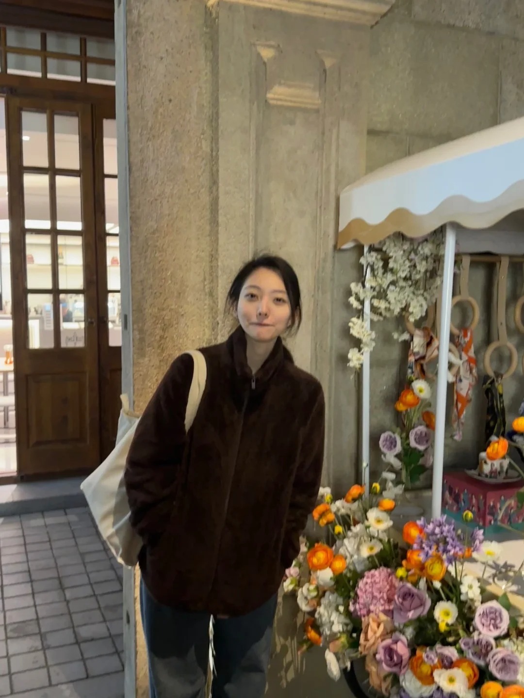 性缩力穿搭之被老同学说一看就单身
“看你朋友圈我以为我会见到都市丽人，来见你本来