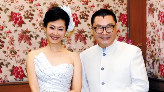 从《纤夫的爱》到人生挚爱：于文华的两段婚姻与音乐人生