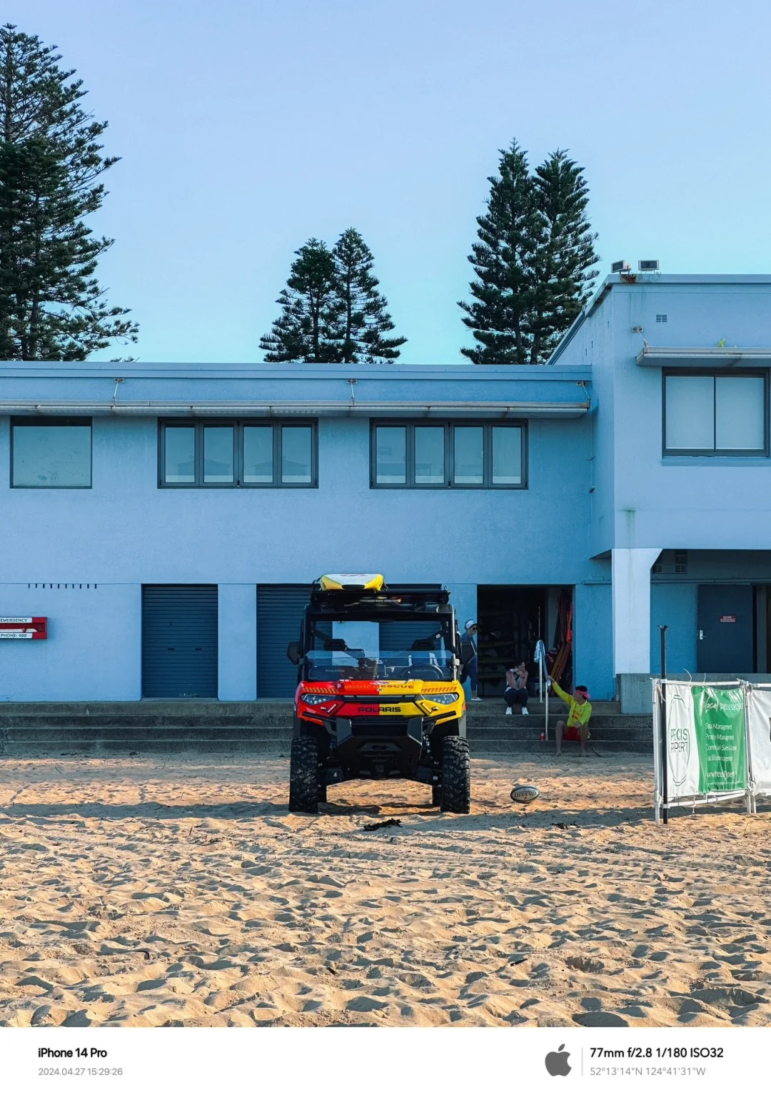 手机拍成这样子 有必要买相机吗
最近出门扫街基本都是在用手机拍摄
使用相机的频率