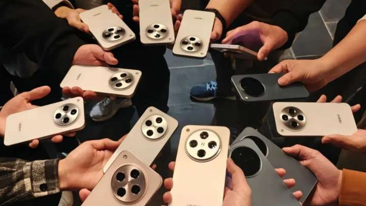 太猛了！OPPO Find X8刚硬苹果16，真的有料！