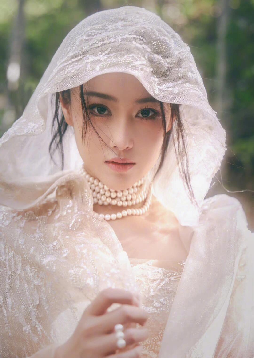 张馨予的愿望：帮助他人，点亮世界！