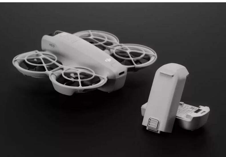 大疆 Neo 无人机曝光：135 克、22GB 存储、1/2 英寸摄像头、续航 
