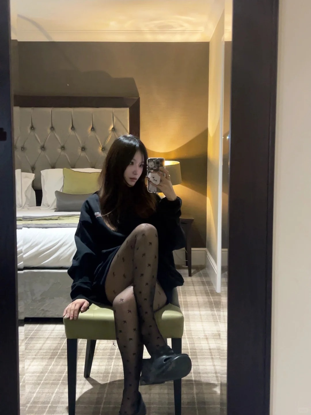 想听英区爱情故事
真的有如此幸运的的人，在英区遇见正常的小帅小美谈恋爱吗？
