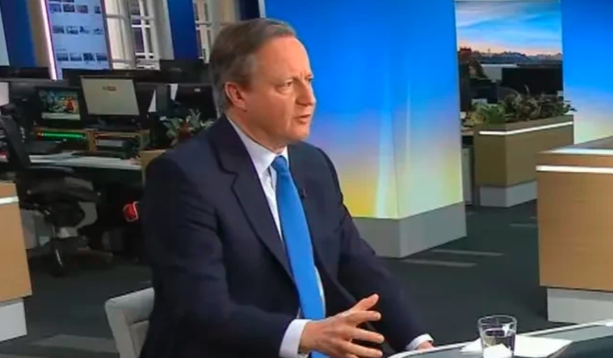 英领馆若被炸会怎么做？卡梅伦回应


卡梅伦的回应显然是自相矛盾，伊朗回击以色列