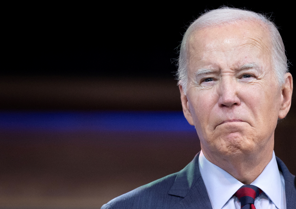 拜登还活着吗?

美国总统的行踪引起了共和党阵营的怀疑。一些网友和权威人士称，上