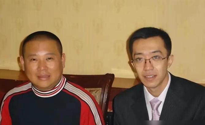 李菁的离开，归根结底还是于谦的原因！

1995年，李菁和张文顺、郭德纲一块儿创