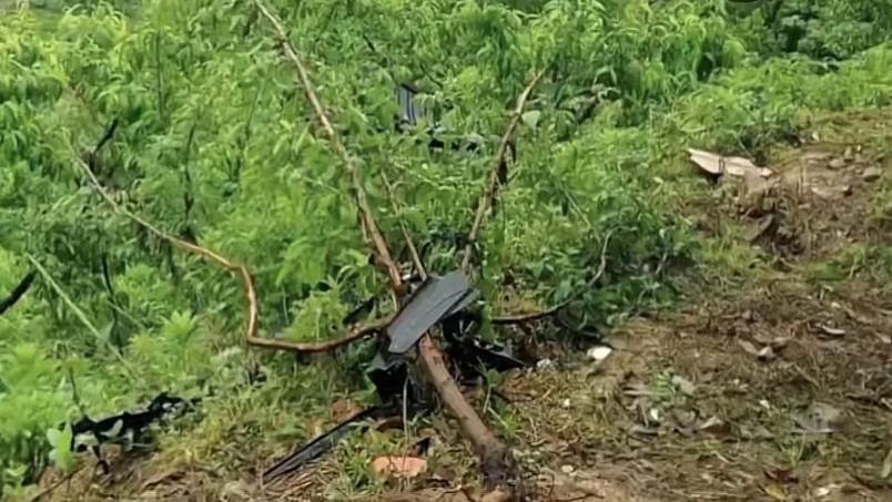 闹大了！某品牌车失控冲下山坡，导致夫妇二人不幸离世