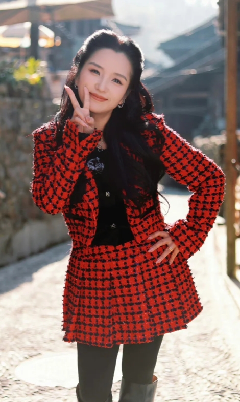 赫子铭与何洁，爱恨交织的爱情之路