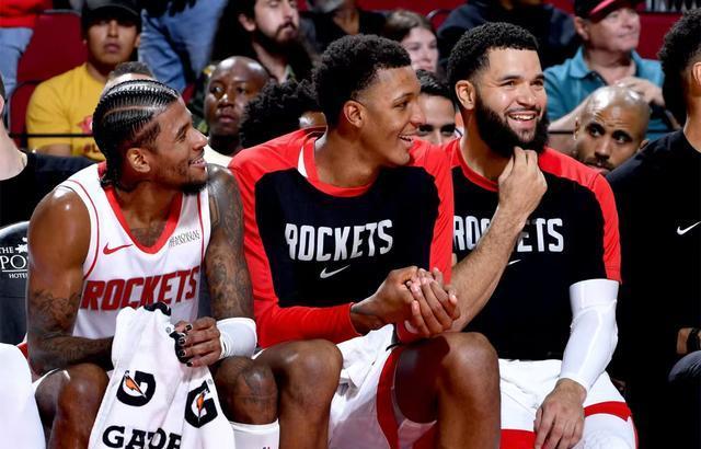 异想天开！火箭、快船酝酿5换2交易，哈登携PJ-塔克重返休斯顿？