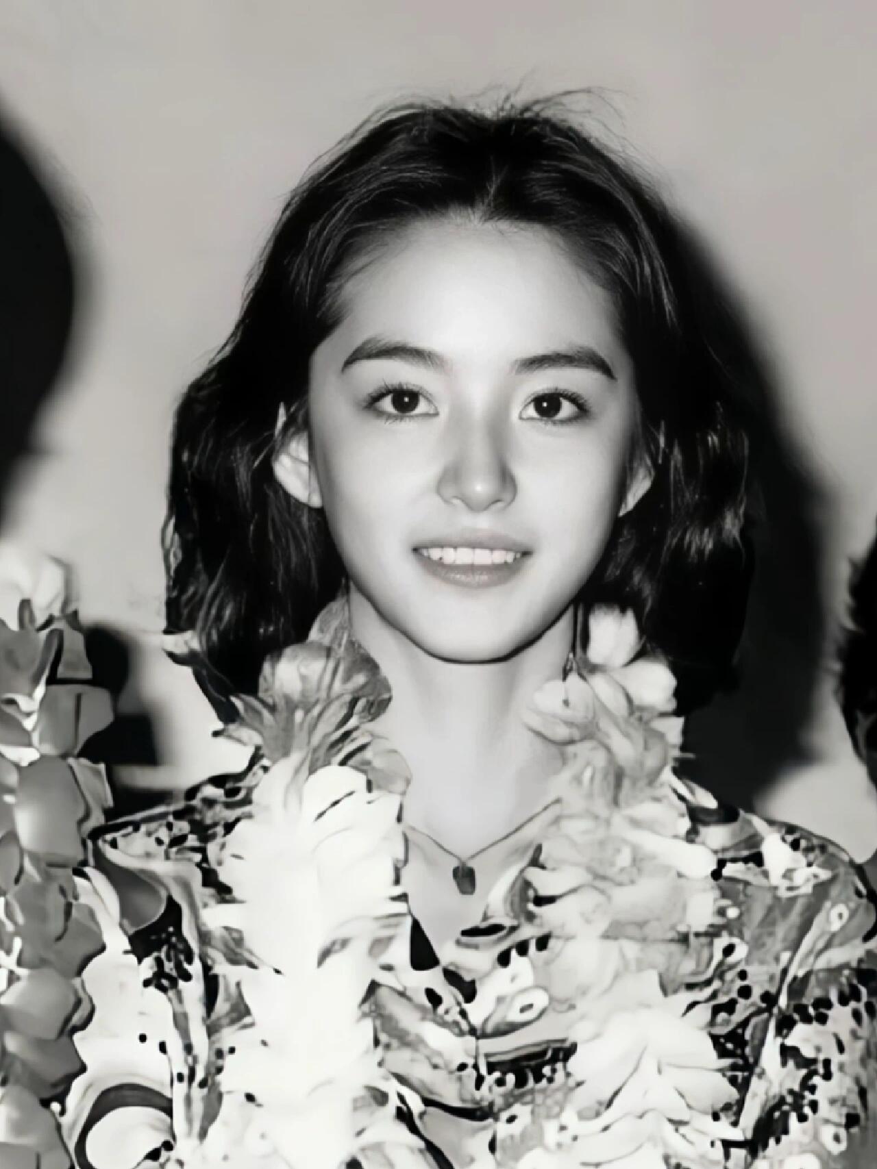 早期浓颜系美人