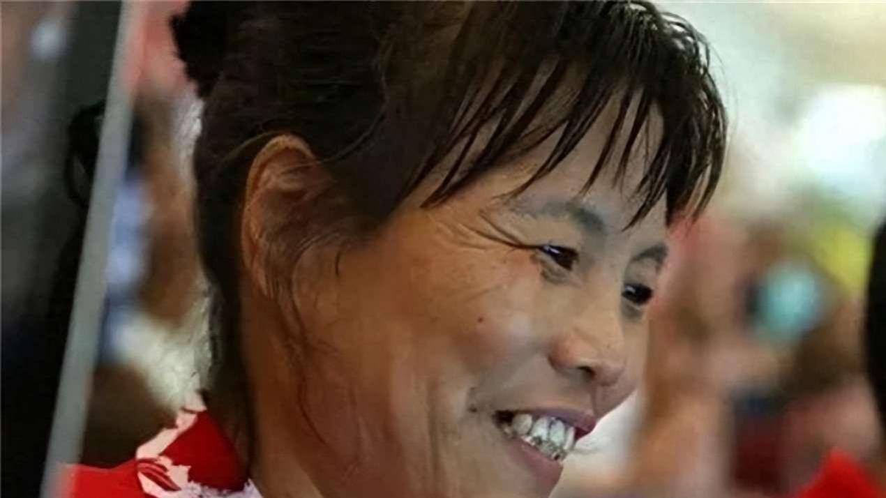 吴敏霞妈妈：含泪看女儿夺5枚奥运金牌，向她隐瞒8年肿瘤病情！