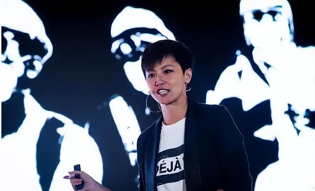 知名女星叫嚣让联合国把中国除名，外交部霸气回应，下场大快人心（把中国从联合国出名的艺人）-第21张图片-九妖电影