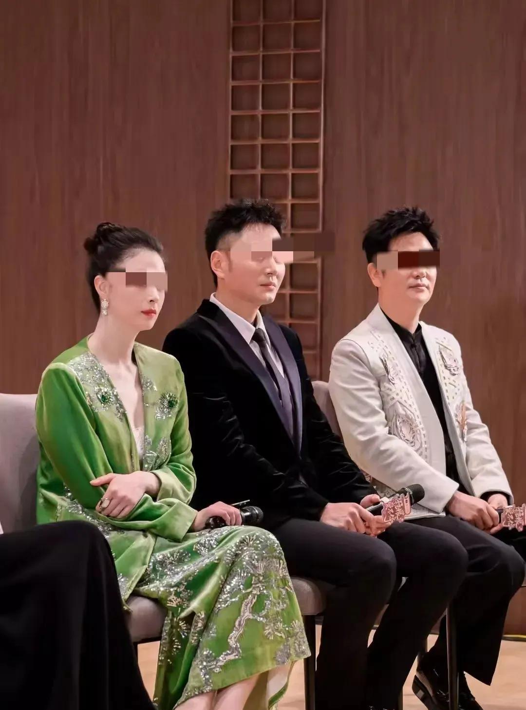 甄嬛传13年大聚首，
我又发现了这6个有意思的事情：
１.第一个：拽妃的性格