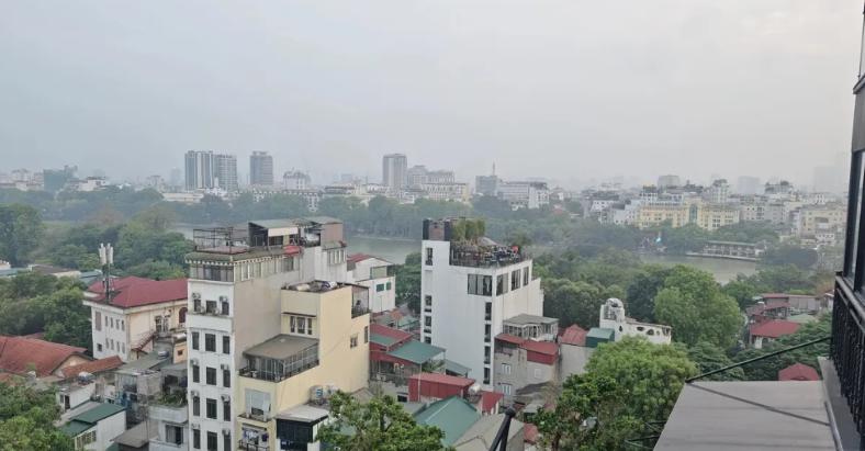 孟加拉国人口是多，有的是人力资源，可孟加拉除了人口之外，是一个要自然资源没资源，