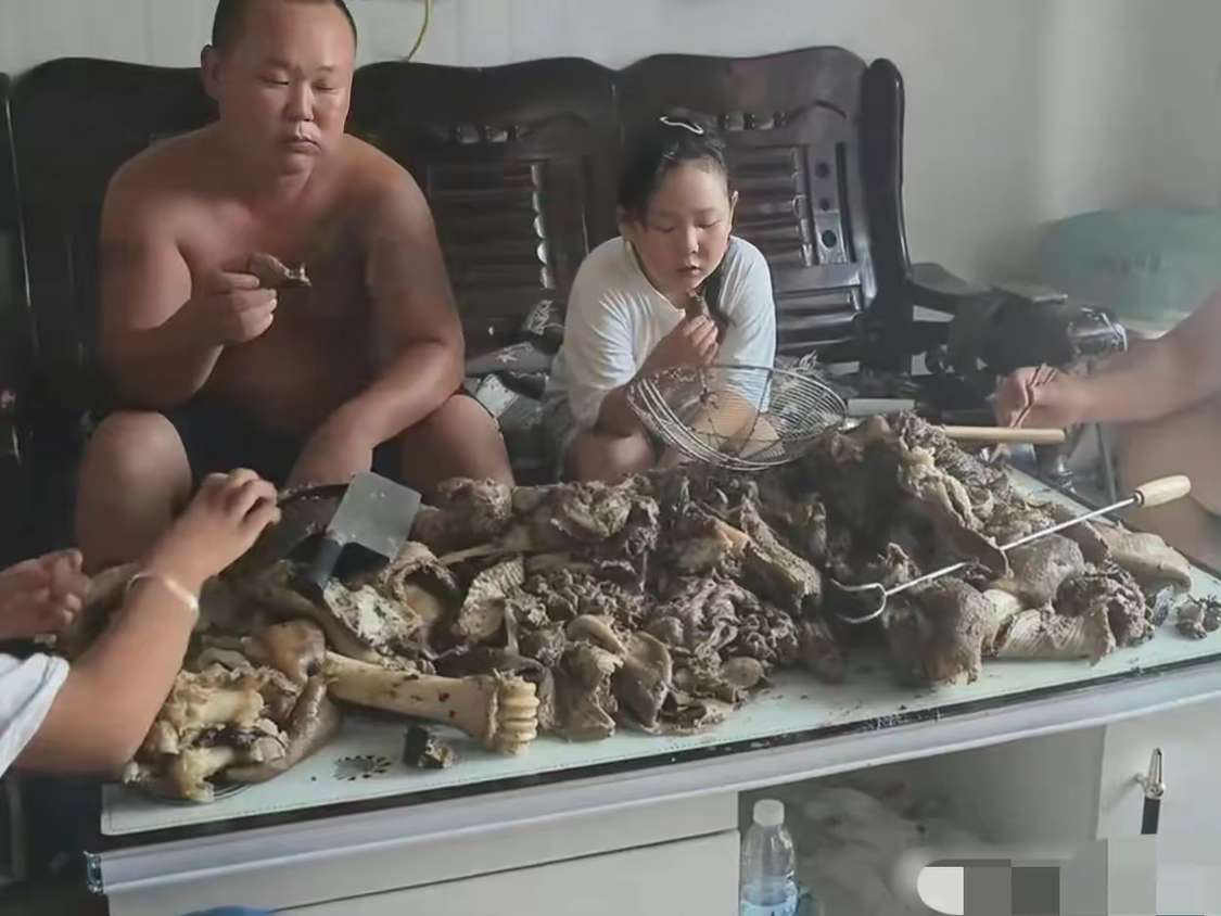 第一次见这样吃肉