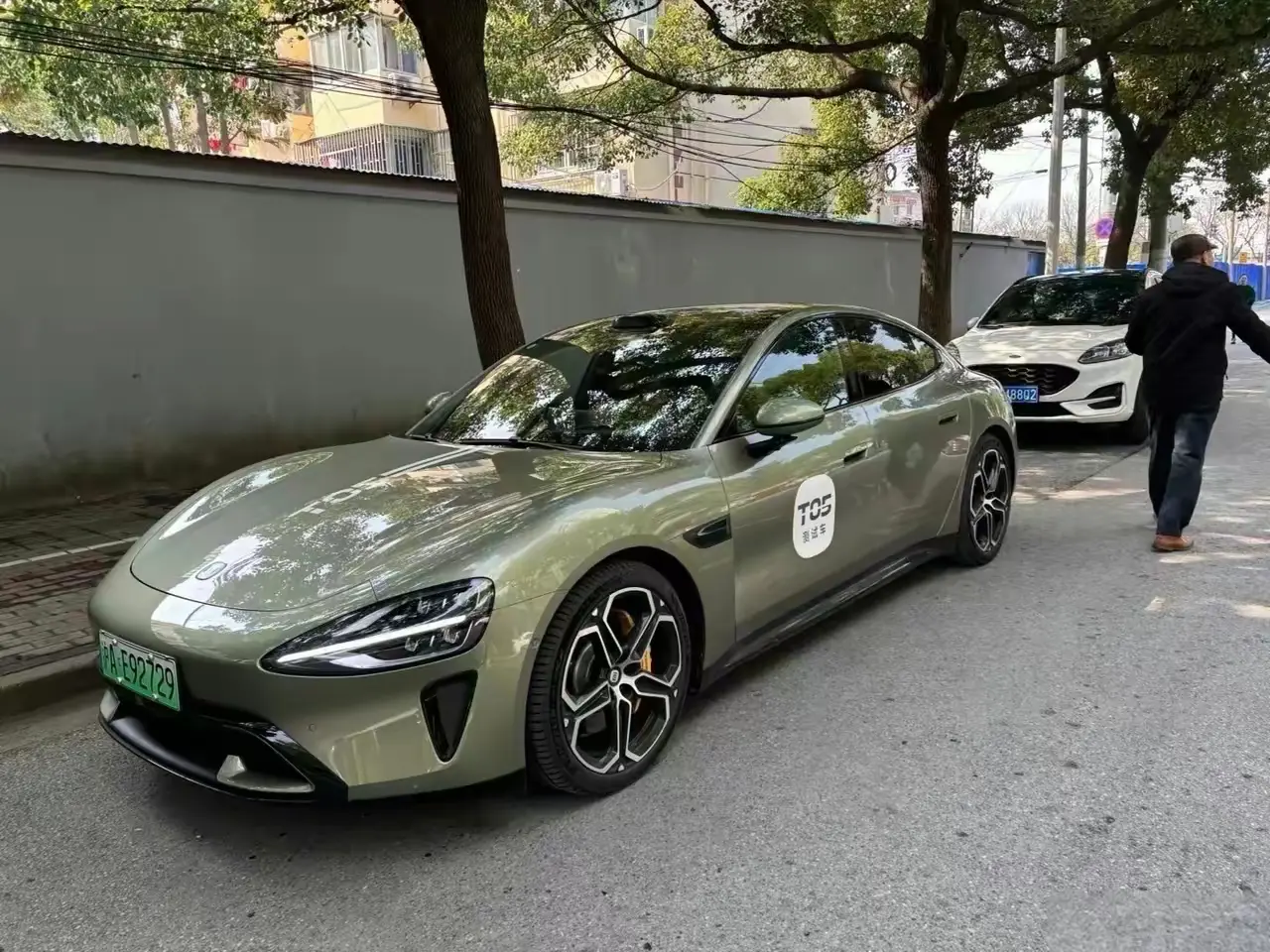 不得不佩服雷总的审美，实车太精致
