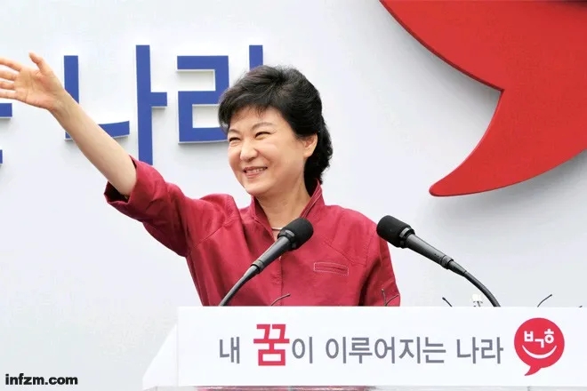 朴槿惠回归？韩国民众疯狂想念