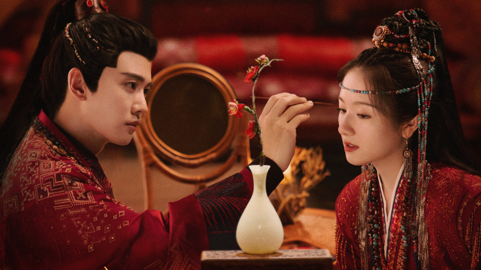 腾讯优酷又“撞档”，古装武侠VS都市甜宠，都是超强阵容难抉择！