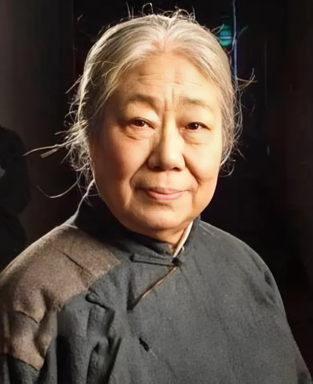 这位老妈妈，谁还记得？
她是北京人，满口京味儿，凭借电视剧《渴望》一举成名。在剧