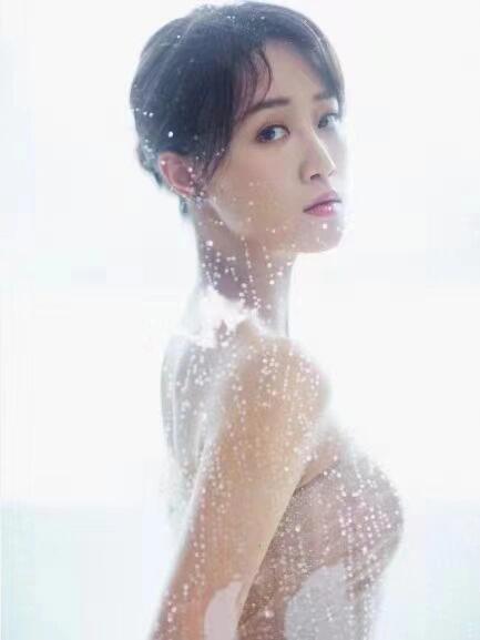 蓝盈莹多才多艺魅力女神