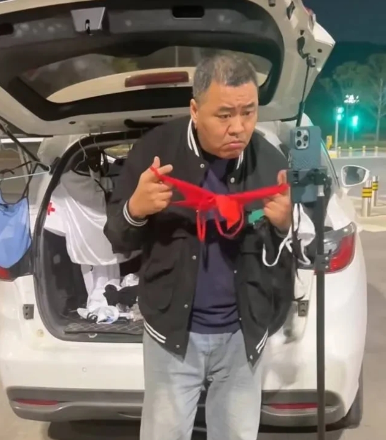 直播间那么多人，却卖不出去怎么回事？