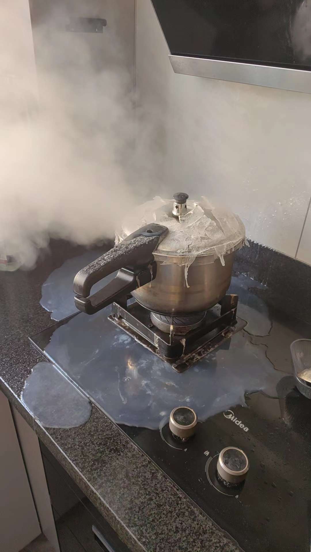 高压锅是这样用的吗？