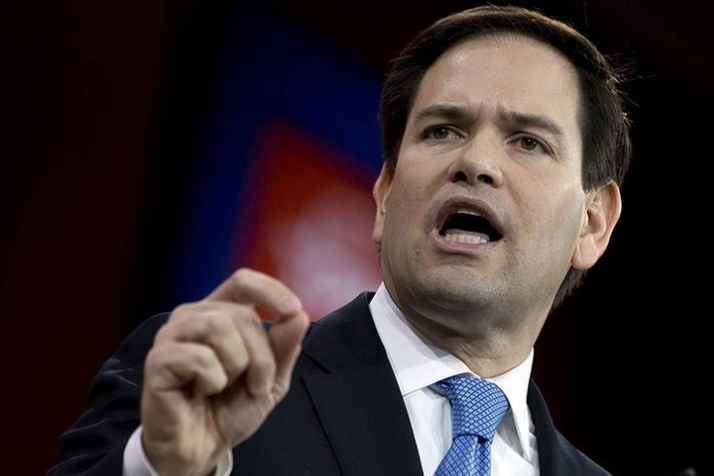 中美关系风云突变，特朗普点赞，王毅划出红线